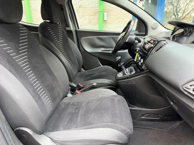 LANCIA Ypsilon 1.2 69CV CLIMA SENSORI PARCHEGGIO POSTERIORI