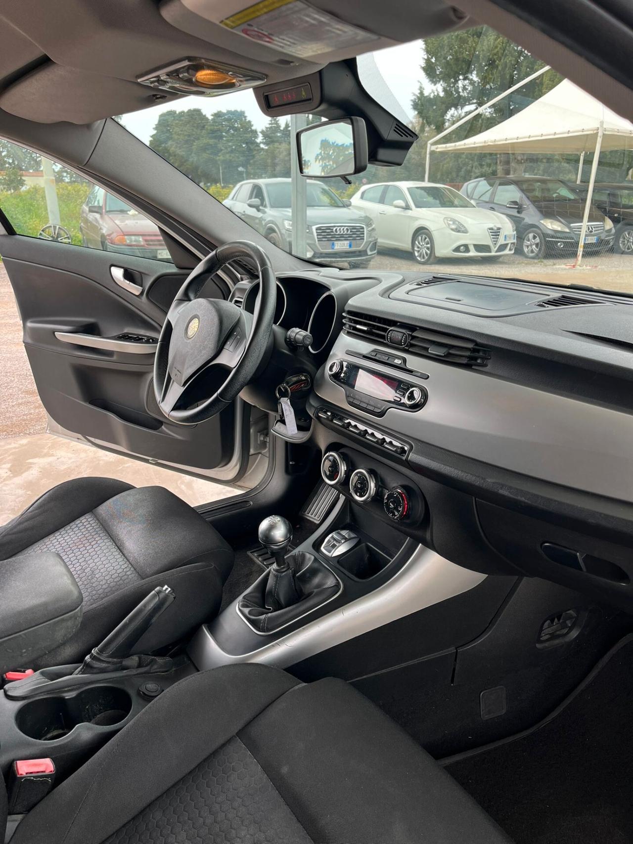 Alfa Romeo Giulietta 1.4 Turbo 105 CV Progression