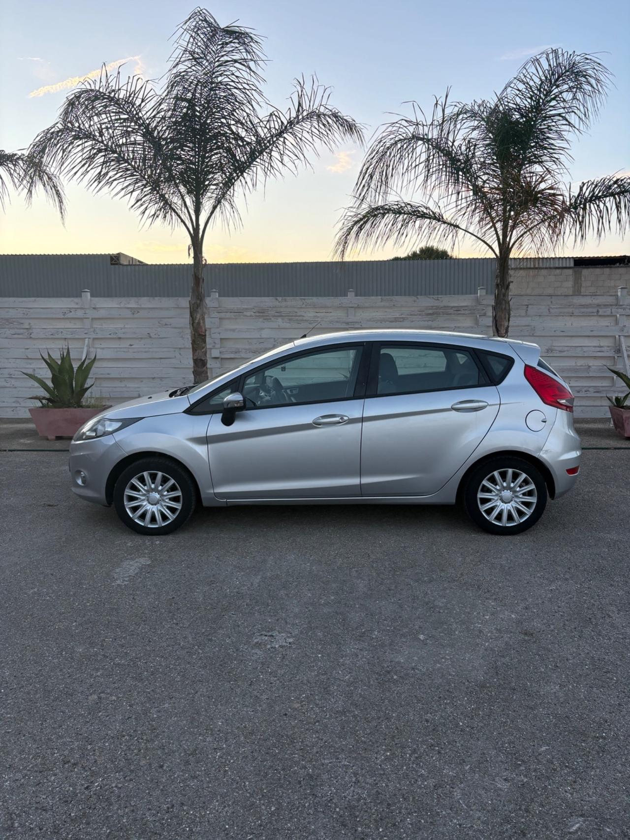 Ford Fiesta 1.2 82 CV 5 porte