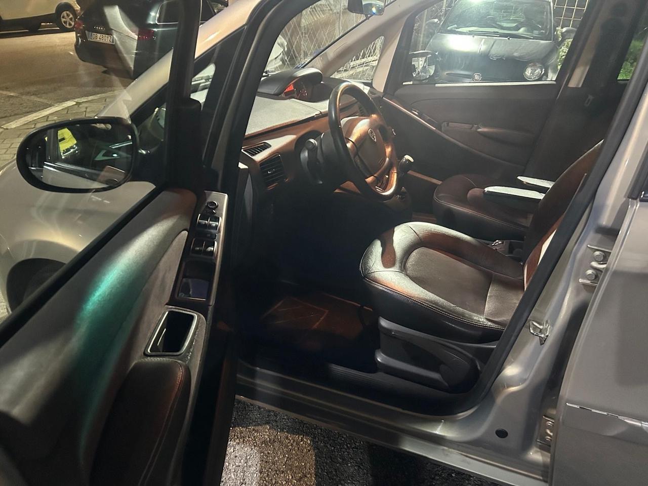 Lancia MUSA 1.3 Mjt 95 CV Gold