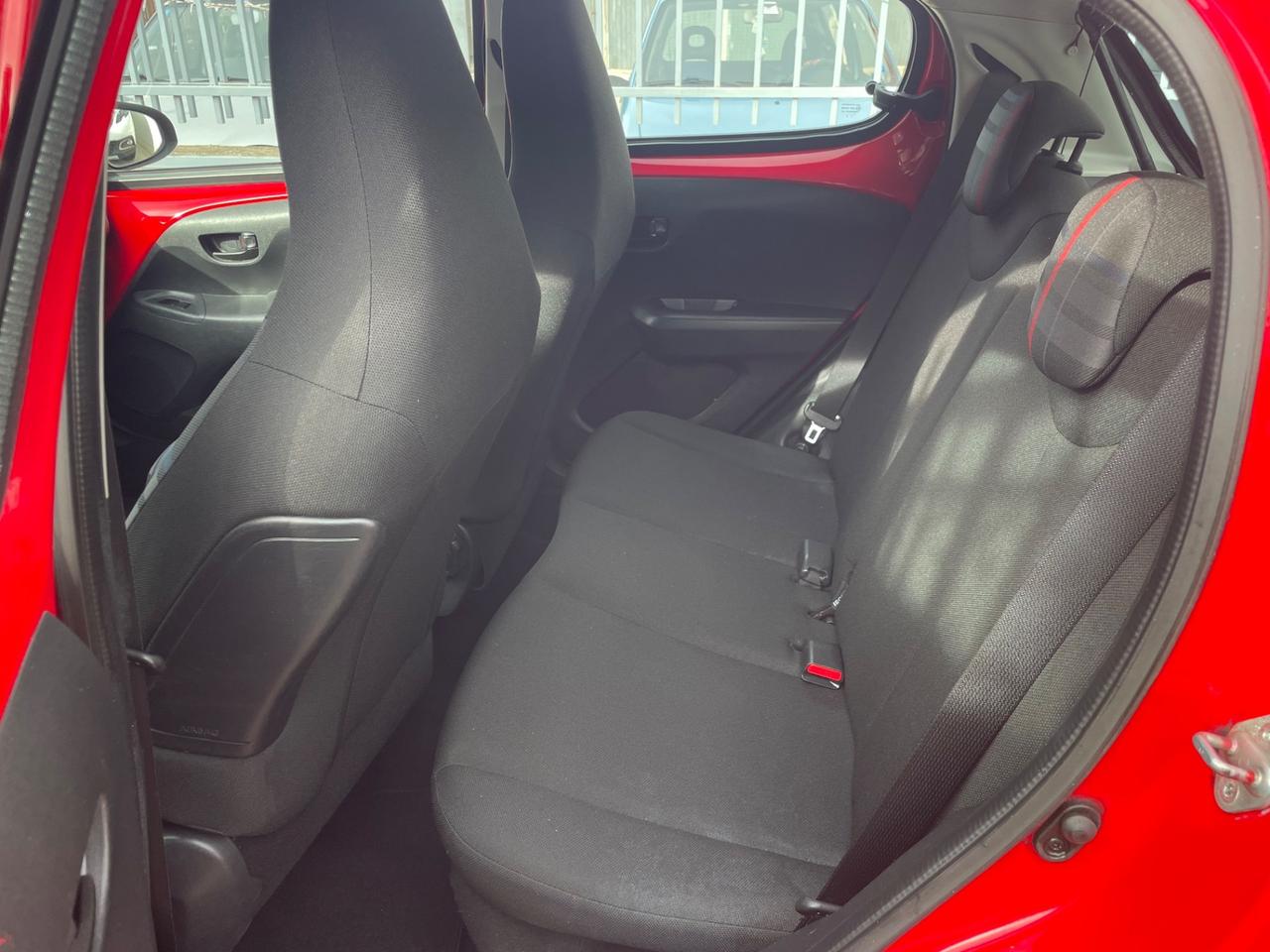 Peugeot 108 VTi 68 5 porte Allure