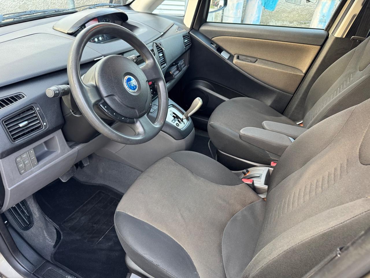 Fiat Idea 1.4 16V Emotion automatica