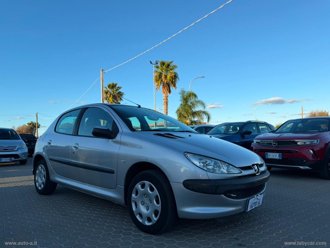 PEUGEOT 206 1.1 5p. S