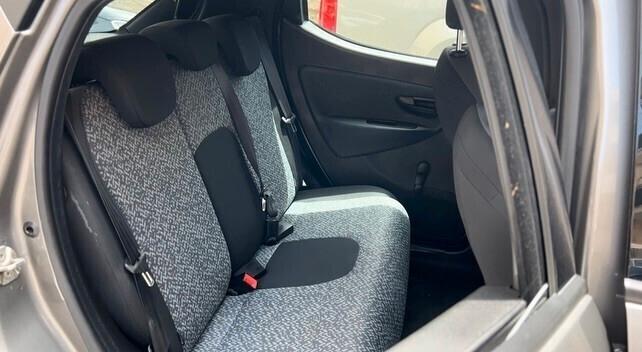 LANCIA YPSILON - ANNO 2022 - Cc 1.0 - Cv 70