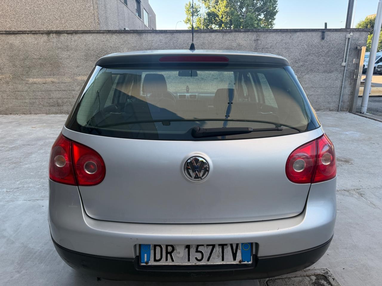 VW GOLF 1.9 TDI 105CV 77KW CERCHI 17