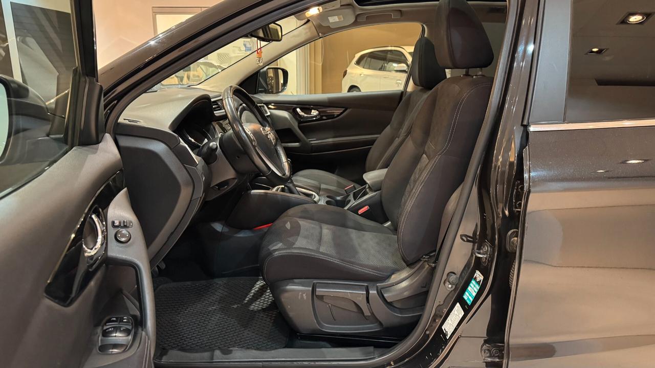 Nissan Qashqai 1.5 110cv N-Connecta - 2017