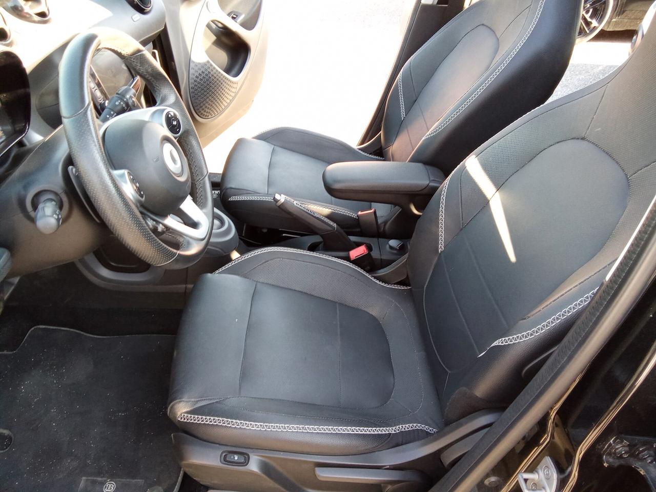 Smart ForFour smart cabrio 1.0 Brabus full