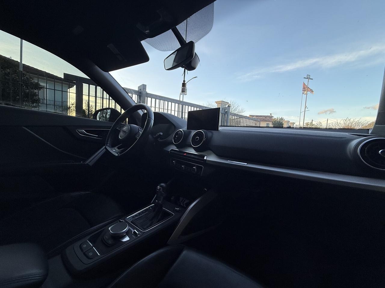 AUDI Q2 S LINE 2.0 TDI