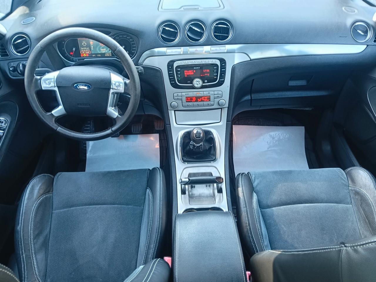 Ford S-Max 2.0 TDCi 140CV Titanium