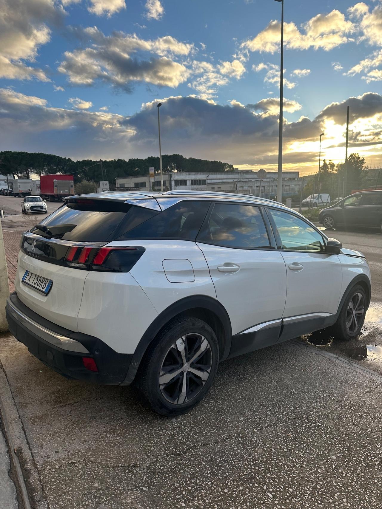 Peugeot 3008 BlueHDi 130 S&S Allure