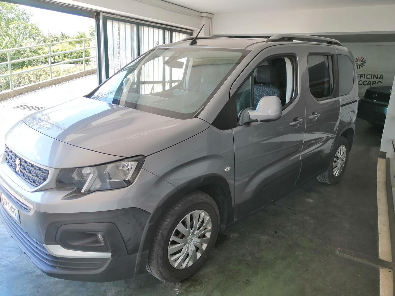 Peugeot Rifter BlueHDi 100 Active Long