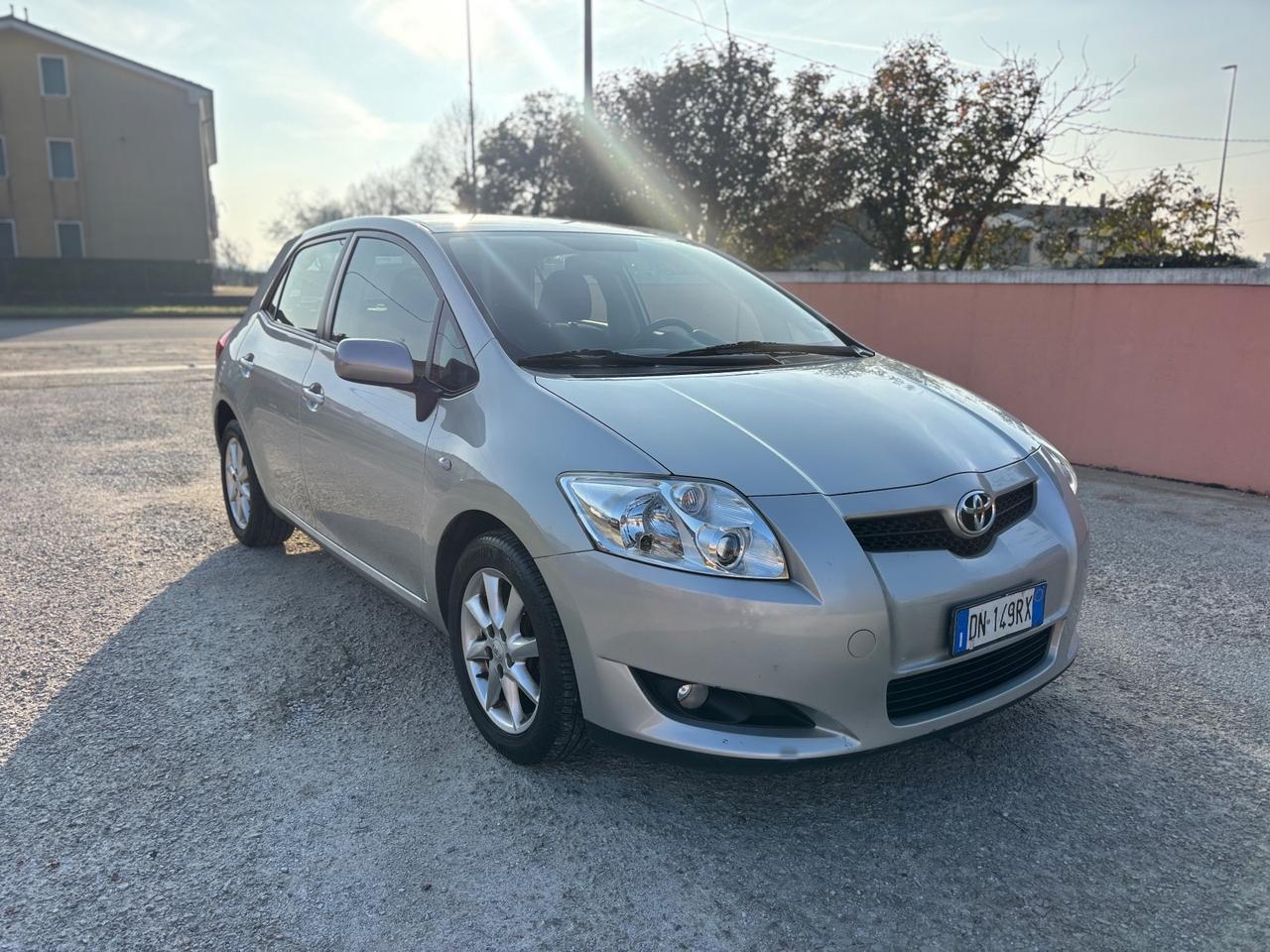 Toyota Auris 1.4 5 porte Sol