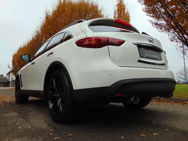 INFINITI QX70 3.0 diesel V6 AT S Premium