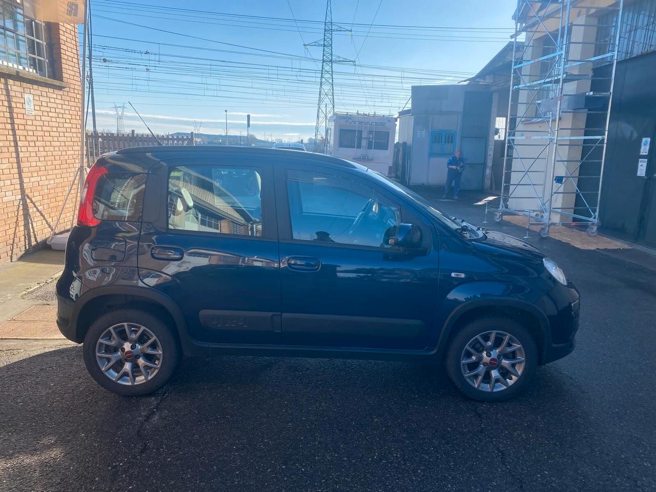 Fiat Panda 1.3 MJT 95cv 4x4 - 1 PROP. - OK NEOPATENTATI - GARANZIA 12 MESI