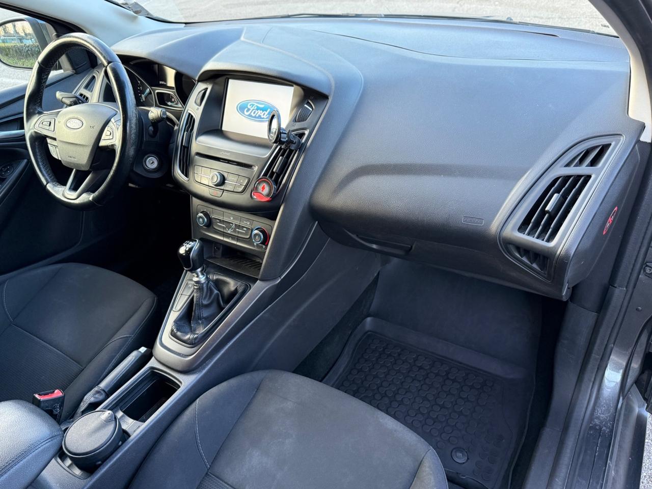 Ford Focus 1.5 TDCi 120 CV Start&Stop SW Titanium X ok neopatentati