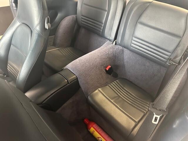 Porsche 911 Carrera cat Coupé BOOK SERVICE