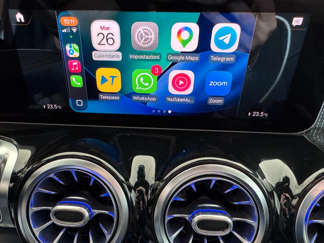 Mercedes GLB 200 d Sport Plus Cockpit Dash Cam Carplay
