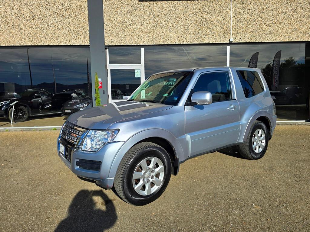 Mitsubishi Pajero 3.2 DI-D 190CV INSTYLE