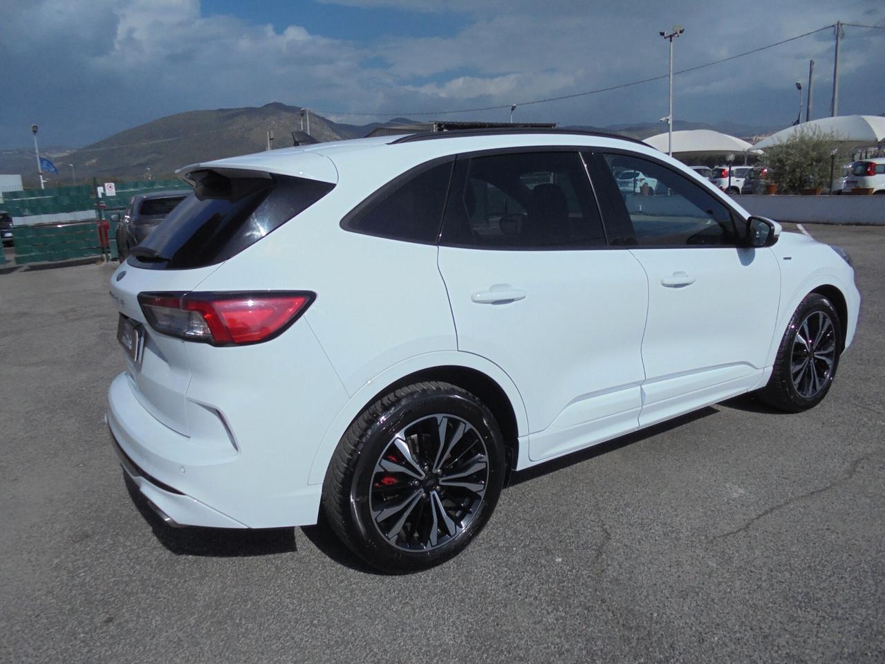 Ford Kuga 1.5 benzina EcoBoost 150 CV 2WD ST-Line