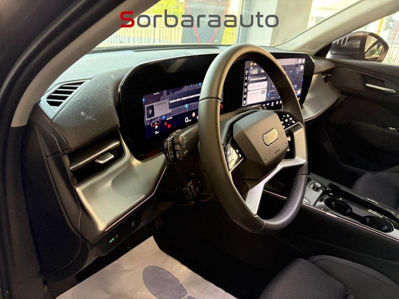 Audi Q3 TFSI 110 kW mHEV S tronic S Line edition.