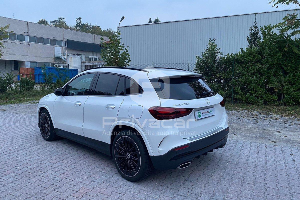 MERCEDES GLA 200 d Automatic AMG Line Premium Plus