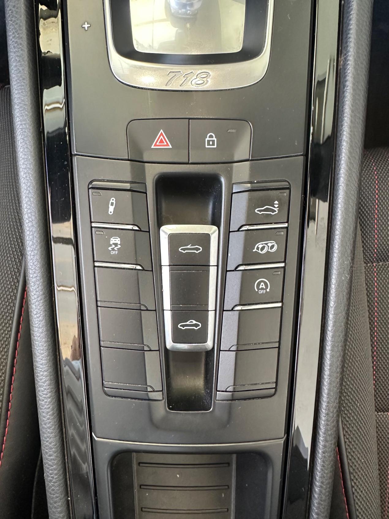 Porsche 718 Boxster T 2.0 T 300cv pdk