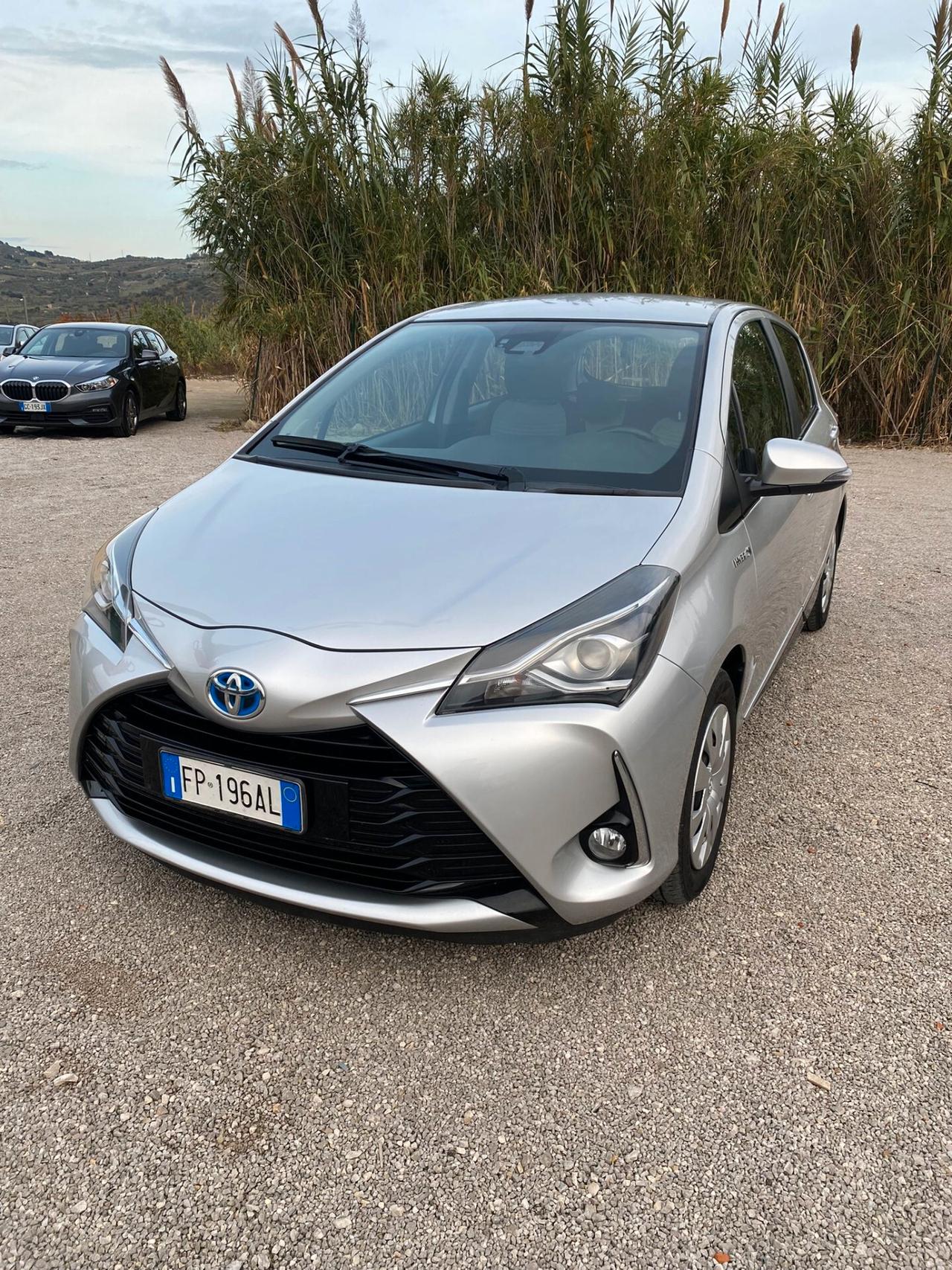 Toyota Yaris 1.5 Hybrid 5 porte Active