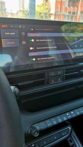 Jeep Avenger 1.2 T e-hybrid mhev Longitude110cv edct6 KM ZERO