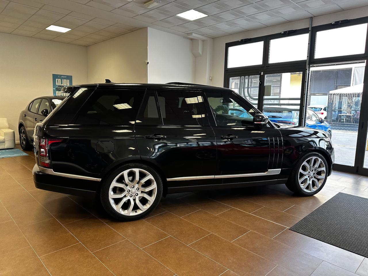 Land Rover Range Rover 3.0 TDV6 Vogue Autobiography