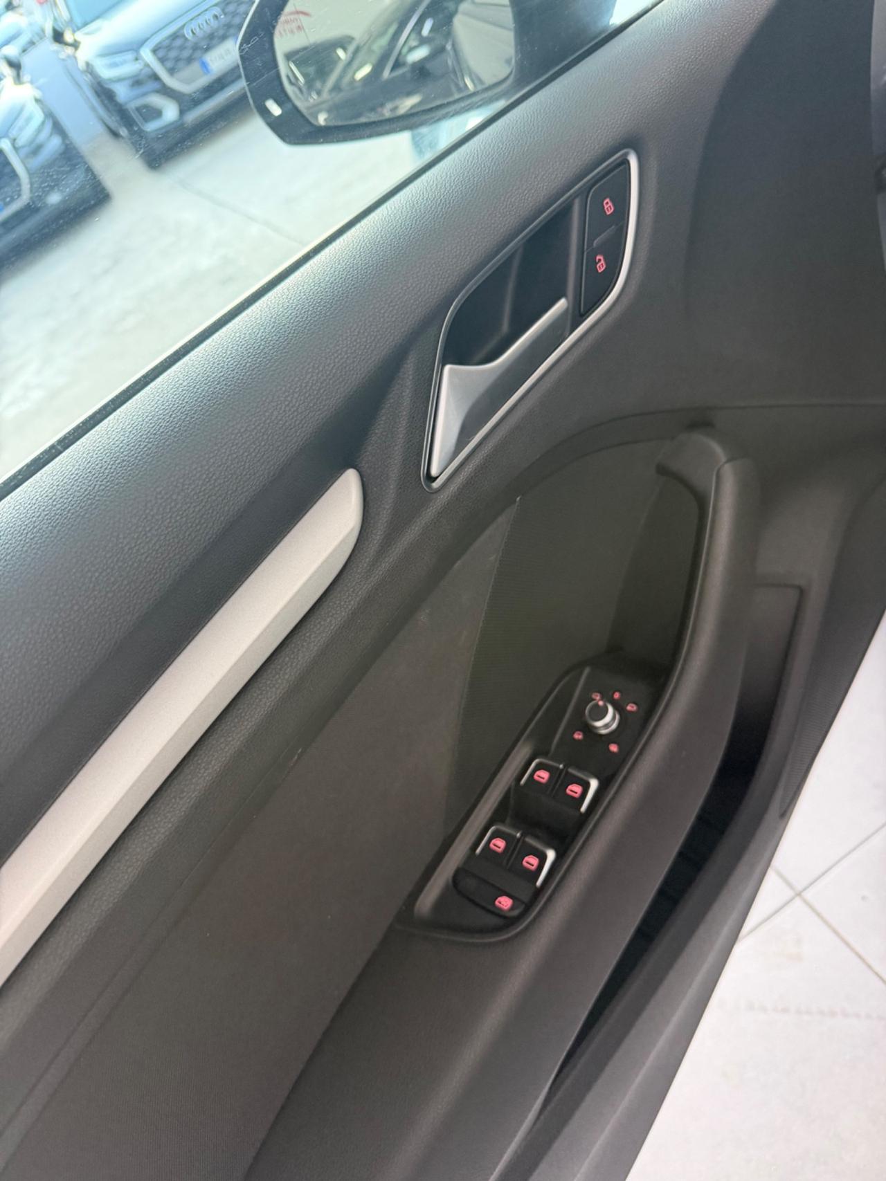 Audi A3 SPB 1.6 TDI Sport FINANZIABILE