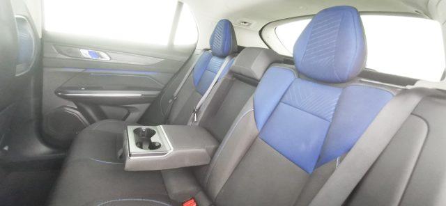 LYNK & CO 01 PHEV