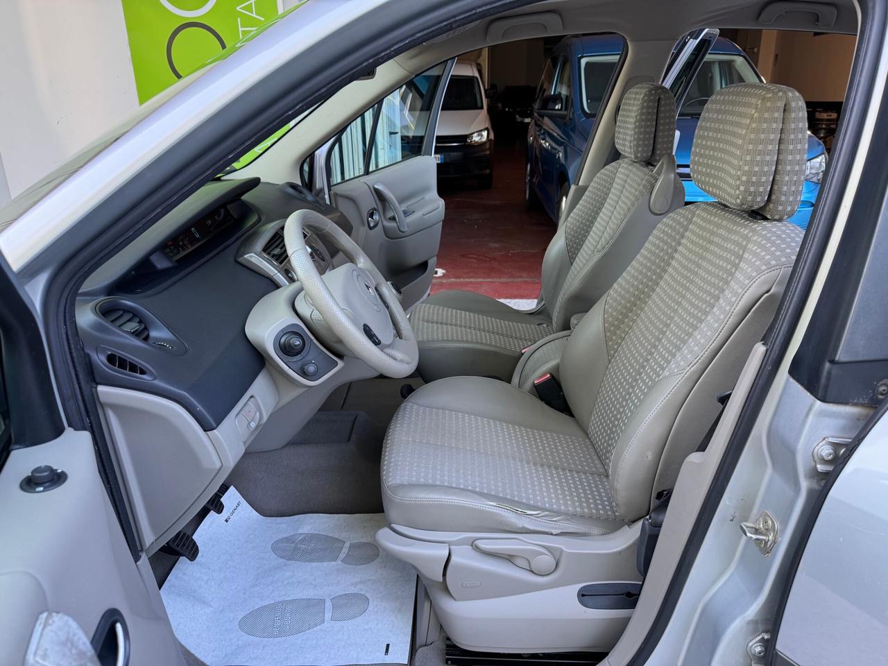Renault Scenic 1.9 dci Luxe dynamique 7P 1Prop.