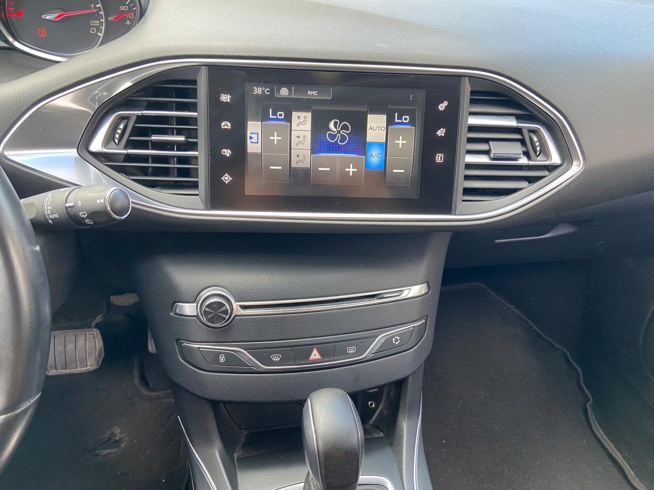 Peugeot 308 BlueHDi 150 S&S Allure … automatica