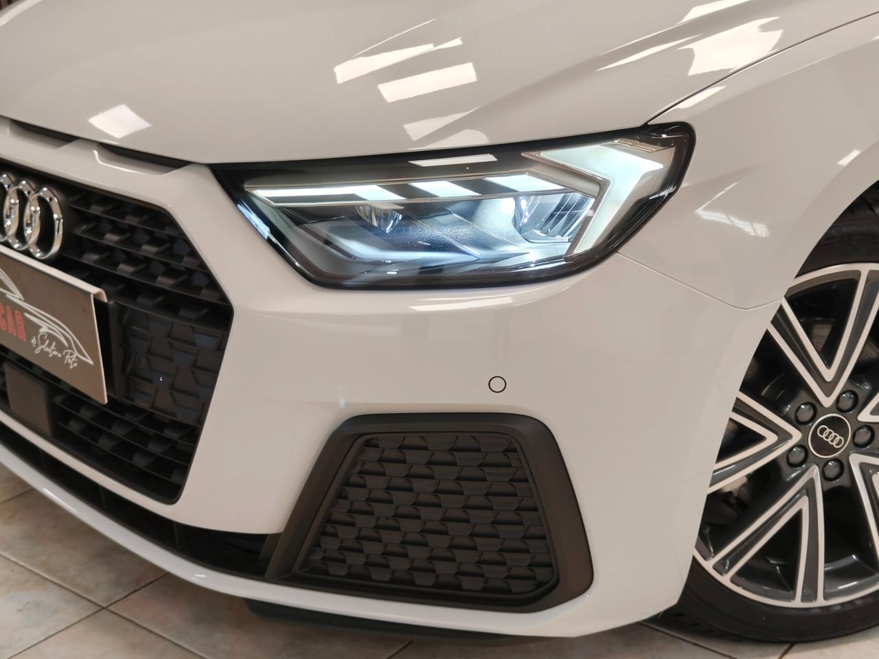 Audi A1 SPB 30 TFSI Identity Black
