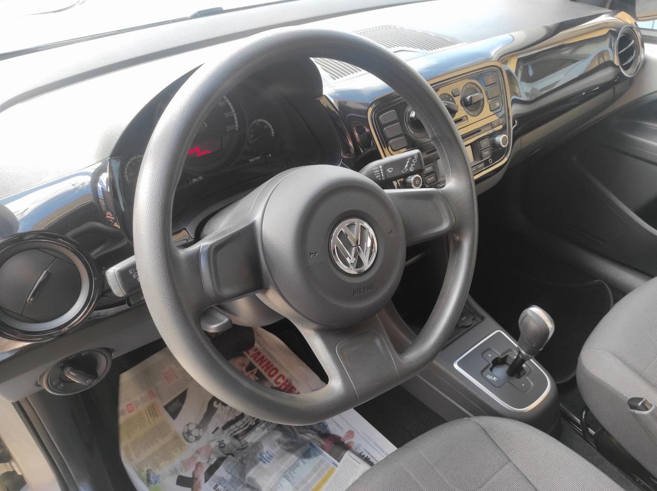 Volkswagen up! 2015 1.0 75 CV 5 ASG Automatica