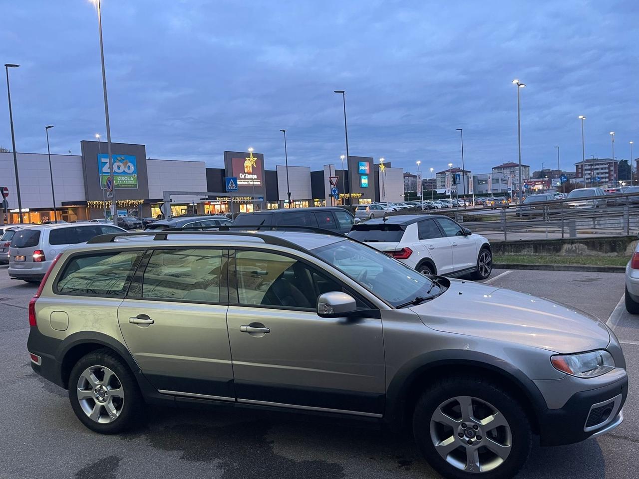 Volvo XC 70 XC70 D5 AWD Summum