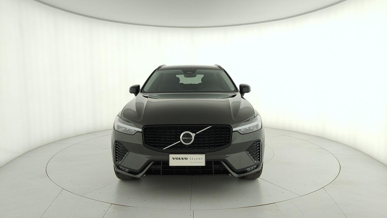 VOLVO XC60 2.0 b4 Plus Dark auto
