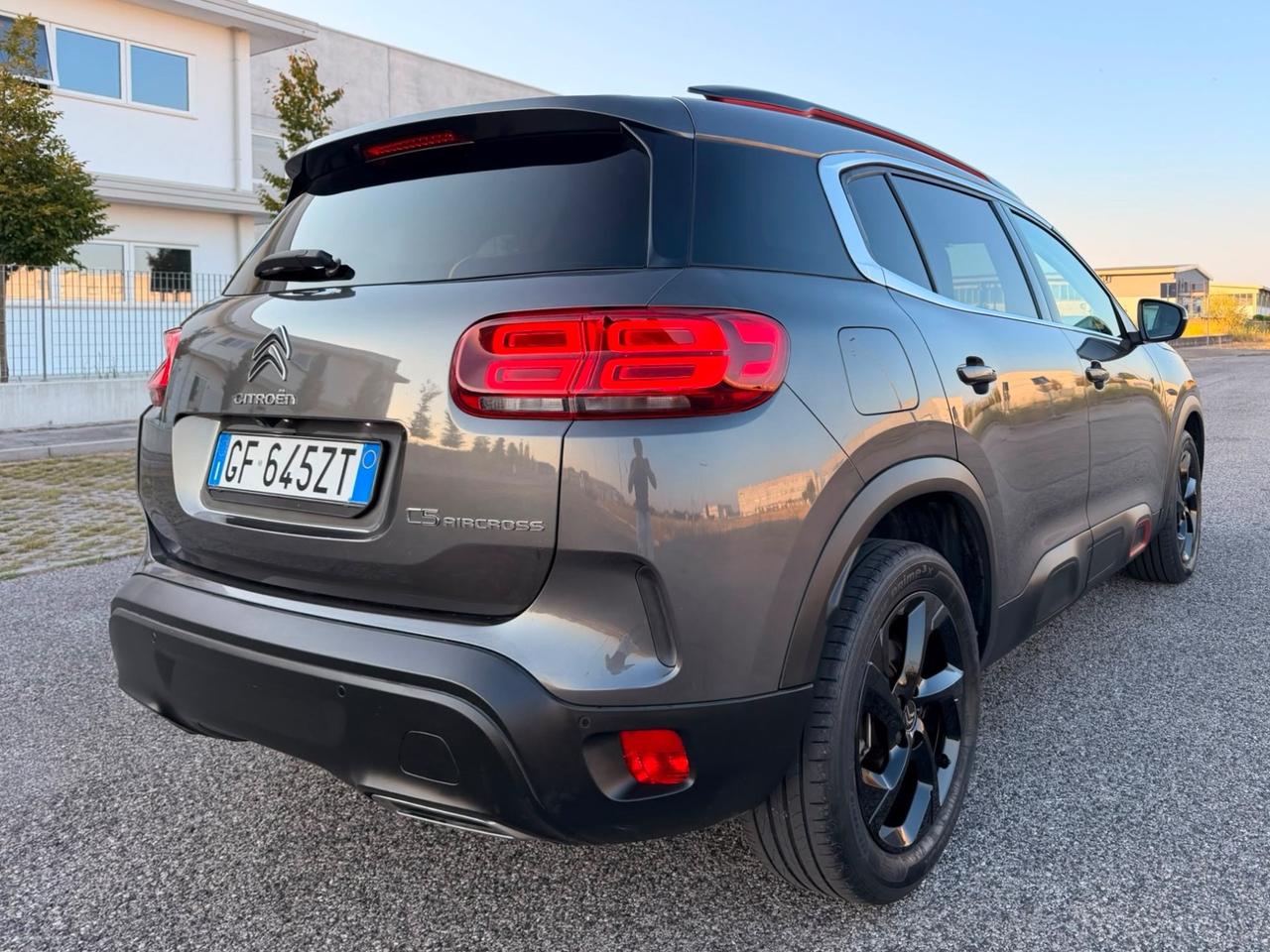 Citroen C5 Aircross BlueHDi 130 S&S EAT8 C-Series Fell Retrocamera cerchi 18