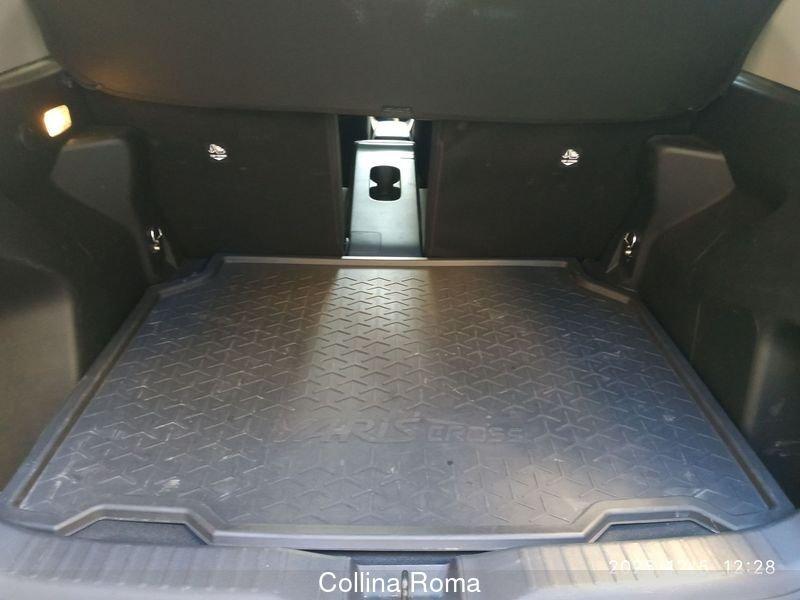 Toyota Yaris Cross Yaris Cross 1.5 Hybrid 5p. E-CVT AWD-i Lounge