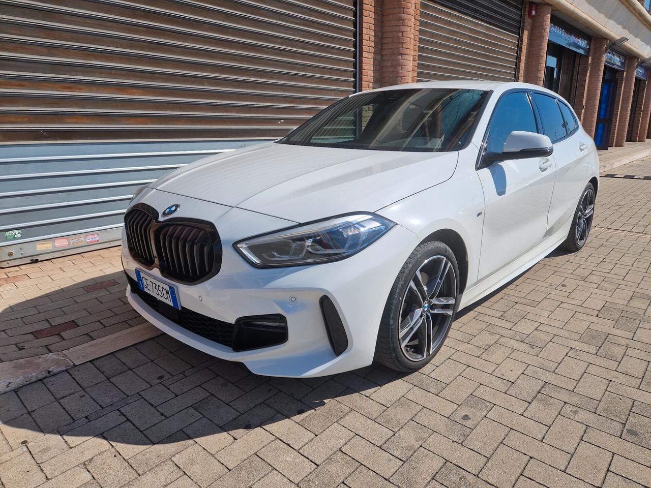 Bmw 118 118d 5p. Msport