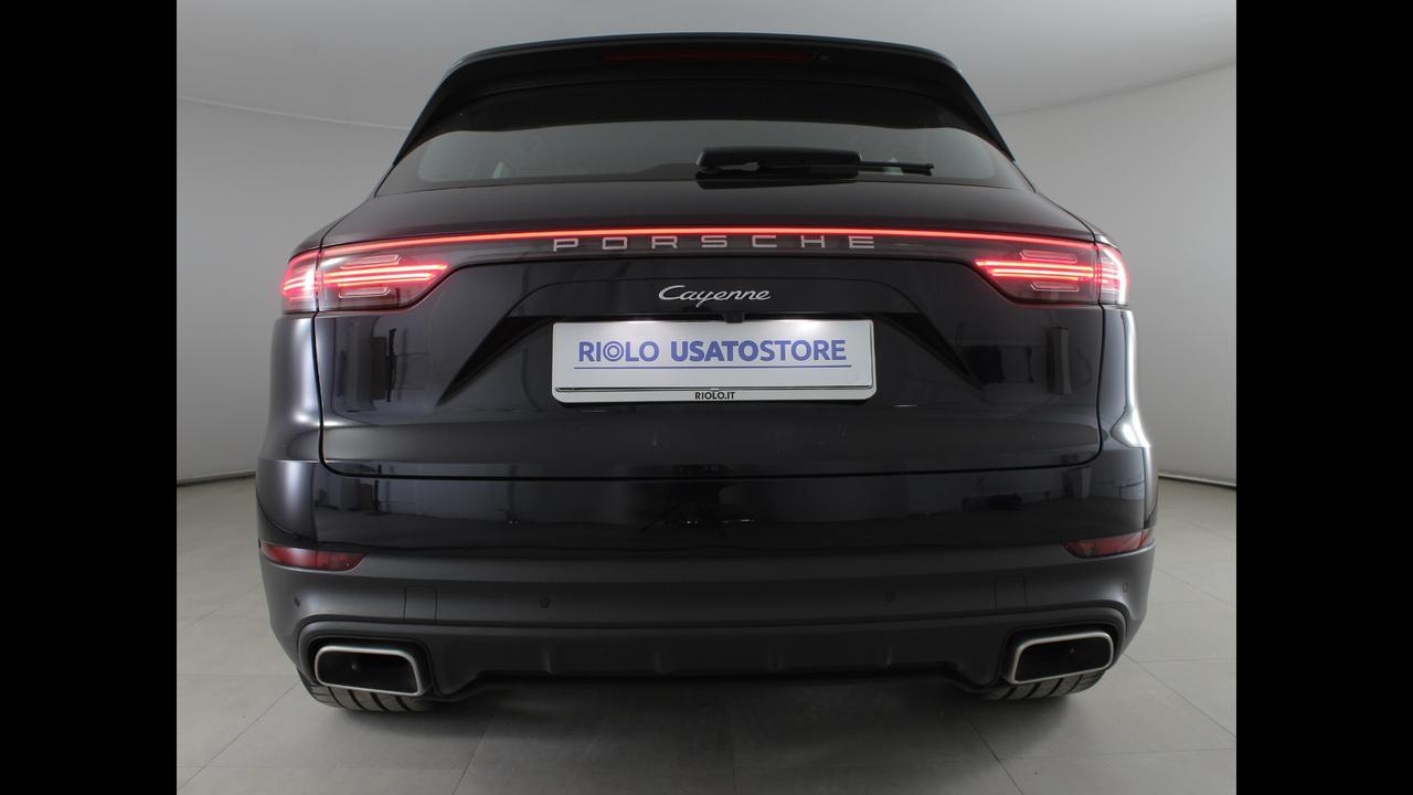 PORSCHE Cayenne III 2018 - Cayenne 3.0 tiptronic