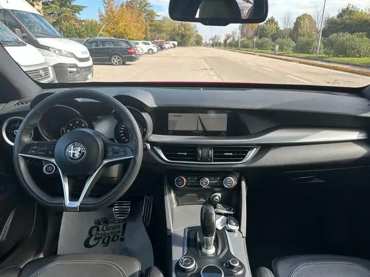 Alfa Romeo Stelvio 2.2 Turbodiesel 210 CV AT8 Q4 Executive