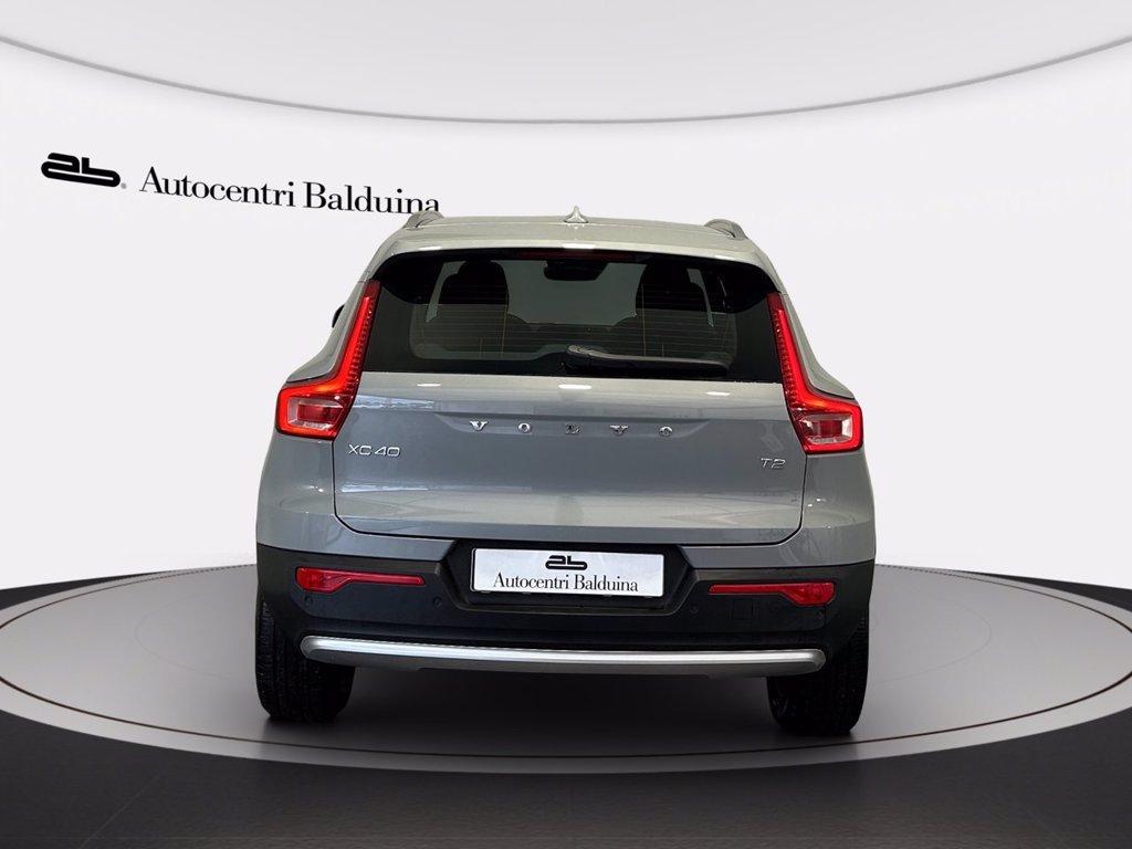 VOLVO Xc40 1.5 t2 essential auto del 2024