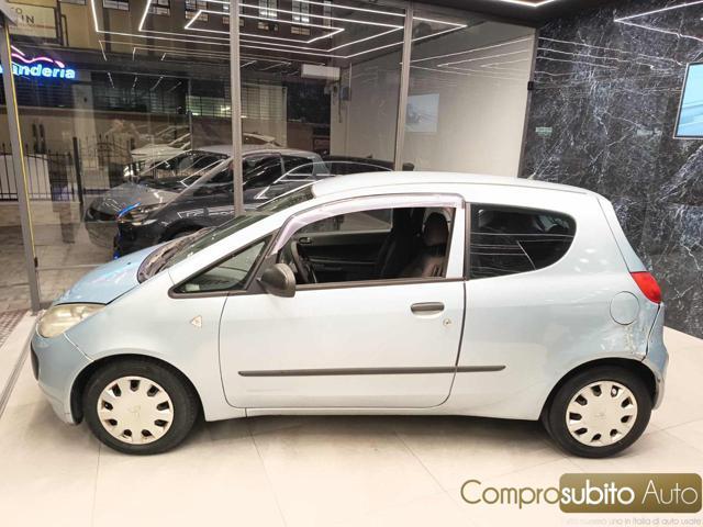 MITSUBISHI Colt 1.1 12V 3p. Inform