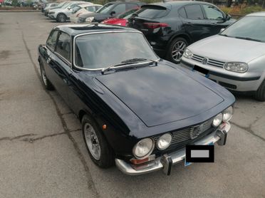 Alfa Romeo GT 2000