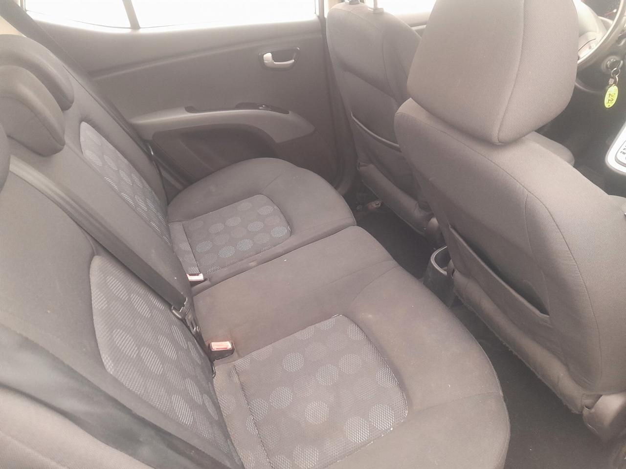 Hyundai i10 1.1 12V Active. Cambio automatico