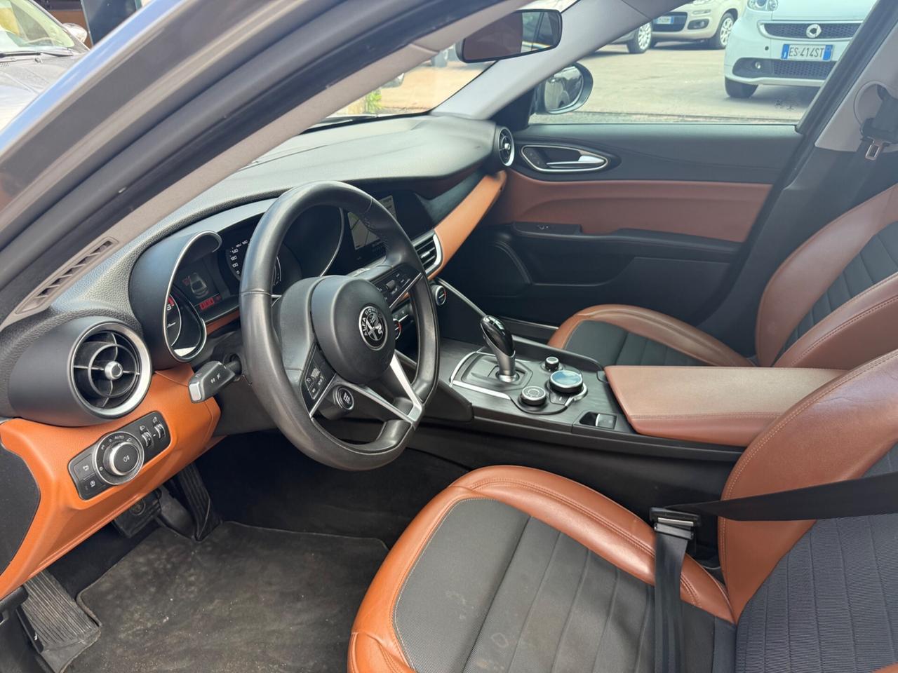 Alfa Romeo Giulia 2.2 Turbodiesel 180 CV Super