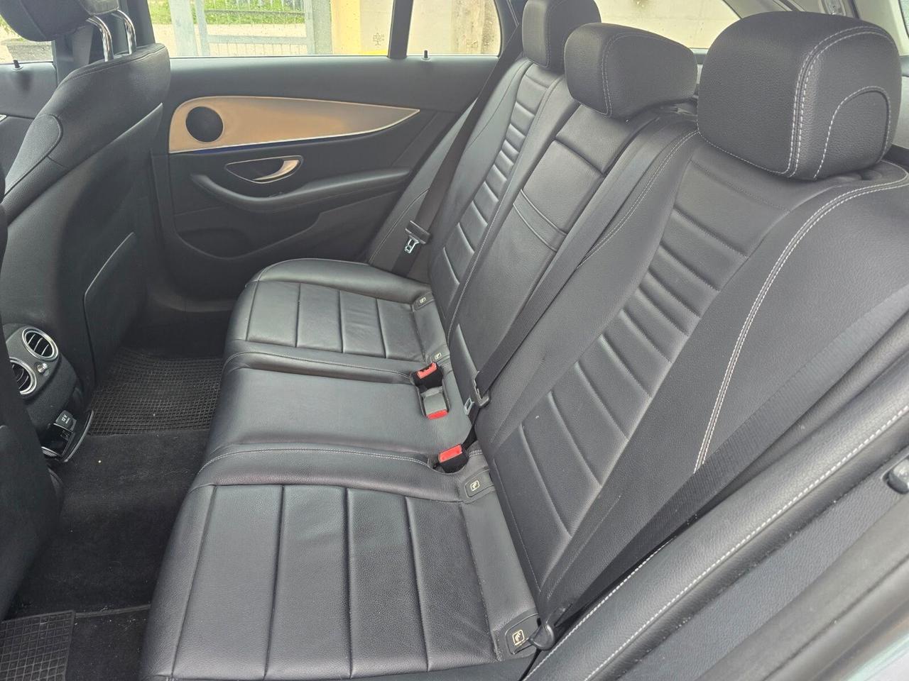 Mercedes-benz E 220 d S.W. Auto Business Sport