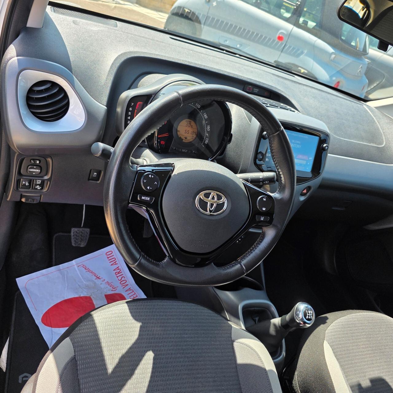 Toyota Aygo Connect 1.0 VVT-i 72 CV 5 porte x-you