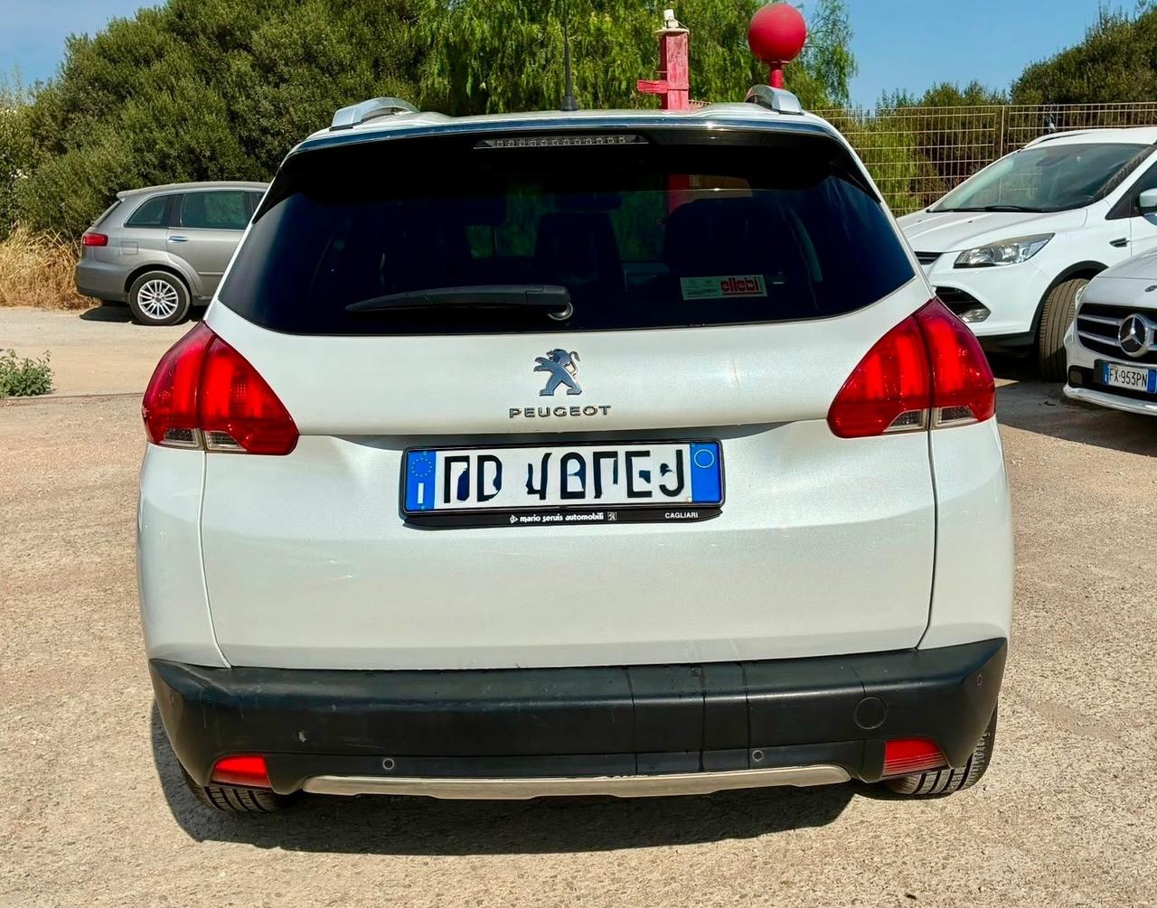 Peugeot 2008 BlueHDi 100 Allure